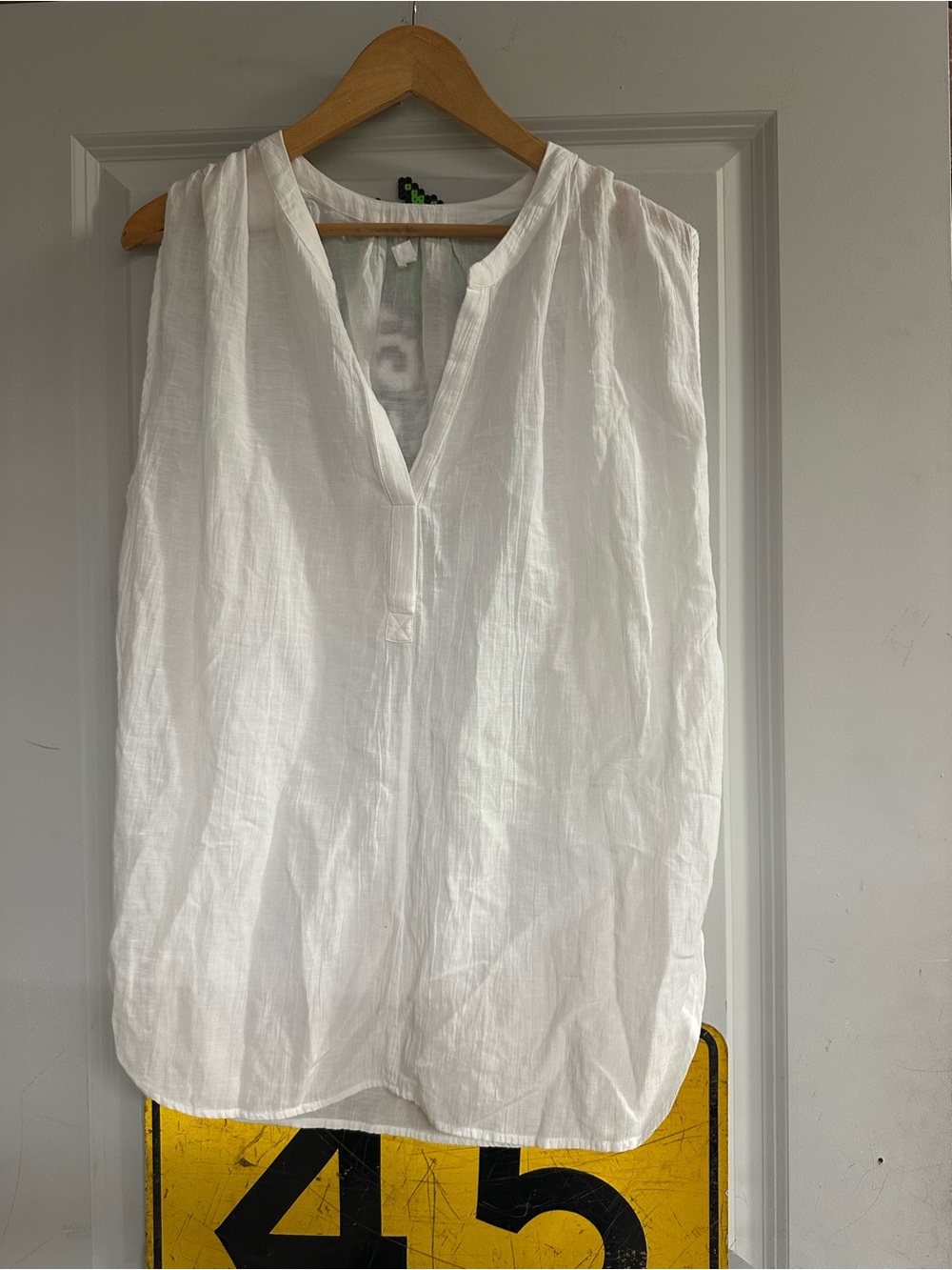 Gap Body Sleeveless Women's Top